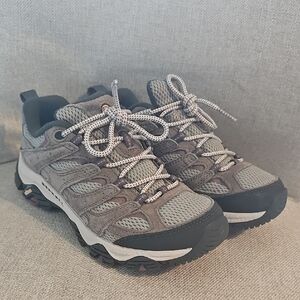 Merrell Gray and Black Hiking Shoes Like NEW